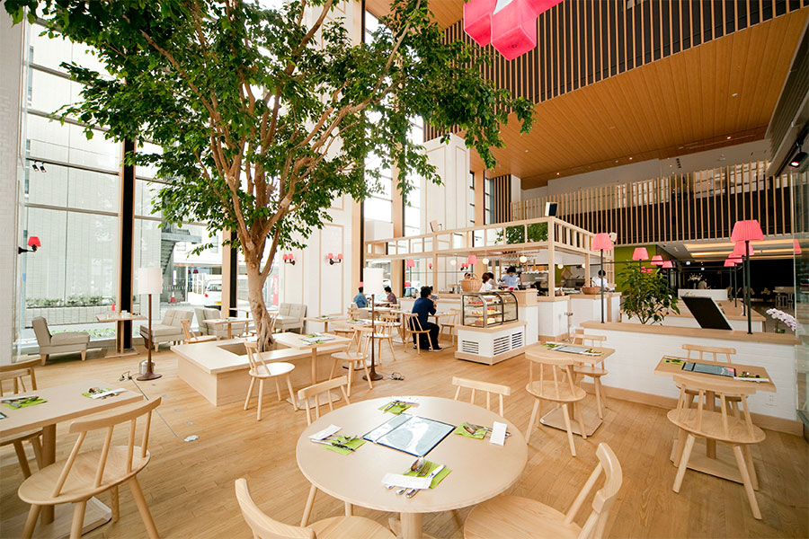 渡辺通沿いにある桜十字メディカルスクエア(桜十字福岡病院)1階カフェ、リジョイス rejoyce